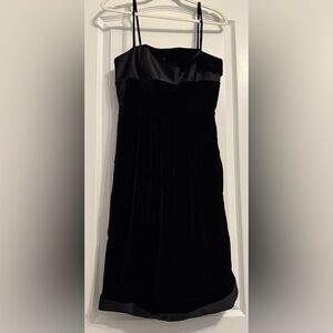 Armani Collezioni Elegant Black Velvet Dress with Silk Detail